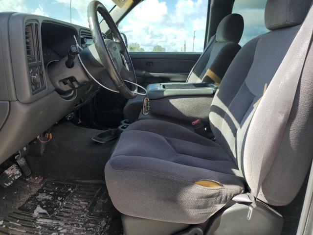 Photo 7 from auction – 2003 GMC NEW SIERRA with VIN 2GTEC19T631156908