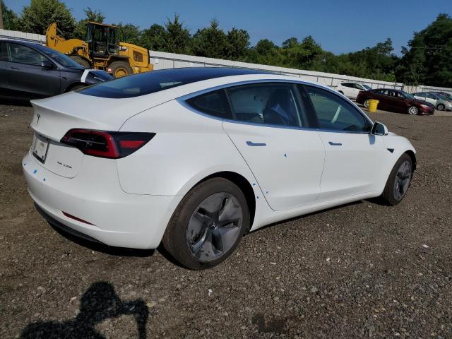 Photo 3 from auction – 2018 TESLA MODEL 3 with VIN 5YJ3E1EB8JF131176