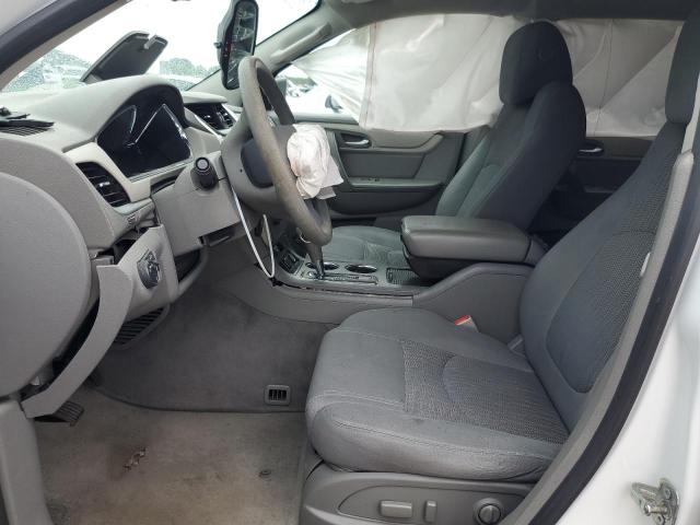 Photo 7 from auction – 2017 CHEVROLET TRAVERSE L with VIN 1GNKRFKD5HJ323541