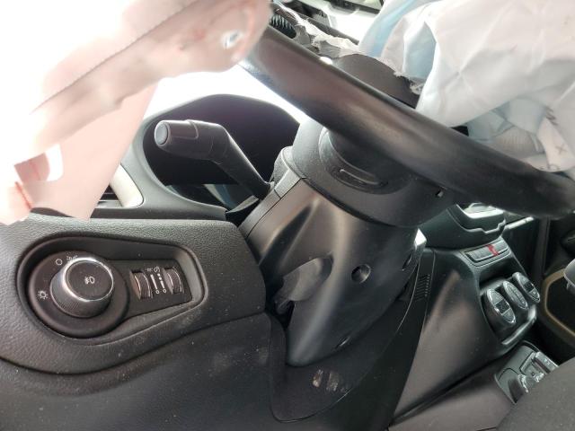 Photo 9 from auction – 2017 JEEP RENEGADE L with VIN ZACCJBBB2HPG37319