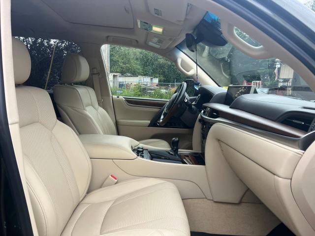 Photo 5 from auction – 2021 LEXUS LX 570 with VIN JTJDY7AX5M4339539