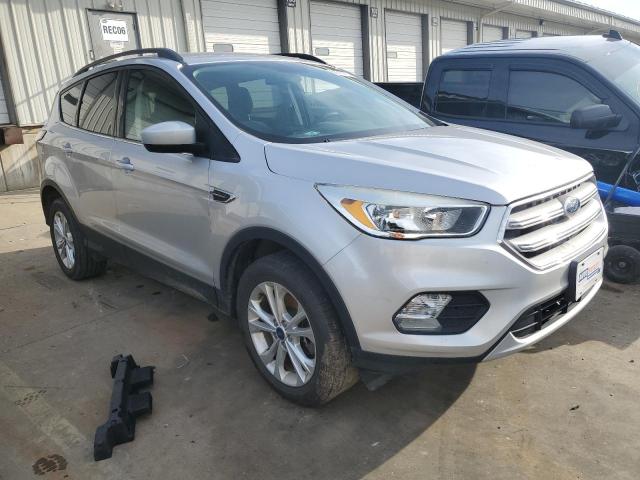 Photo 4 from auction – 2018 FORD ESCAPE SE with VIN 1FMCU9GD9JUA32014