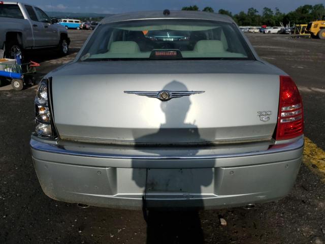 Photo 6 from auction – 2006 CHRYSLER 300C with VIN 2C3LA63H06H240446