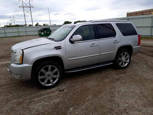 CADILLAC ESCALADE L 2011 with VIN 1GYS4BEF6BR138981 - Photo from auction