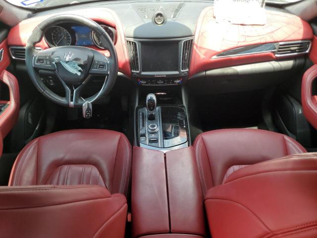 Photo 8 from auction – 2018 MASERATI LEVANTE with VIN ZN661XUA7JX294409