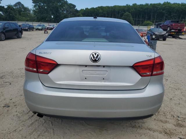 Photo 6 from auction – 2015 VOLKSWAGEN PASSAT S with VIN 1VWAT7A31FC089398