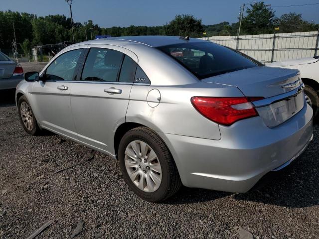 Photo 2 from auction – 2012 CHRYSLER 200 LX with VIN 1C3CCBAB3CN292707