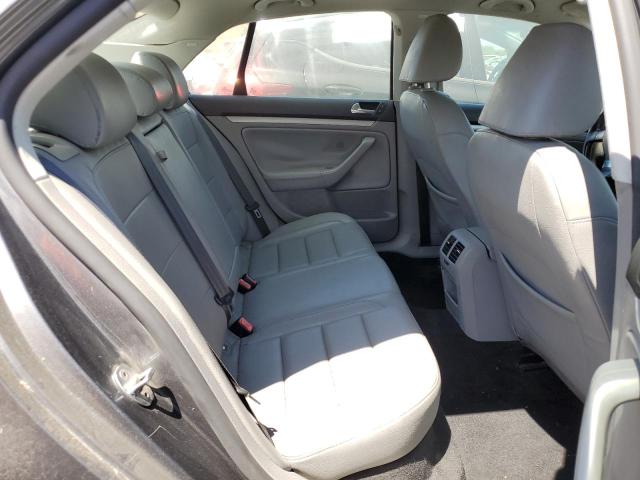 Photo 6 from auction – 2009 VOLKSWAGEN JETTA WOLF with VIN 3VWRA71K49M037928