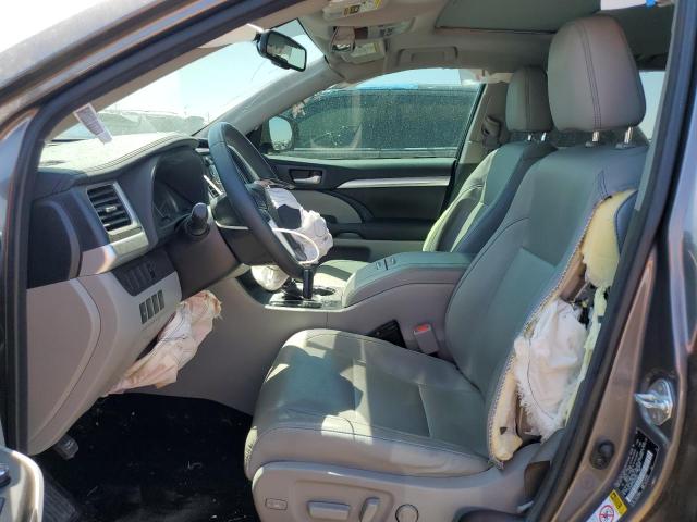 Foto 7 de la subasta – 2016 TOYOTA HIGHLANDER con VIN 5TDJKRFH1GS300279