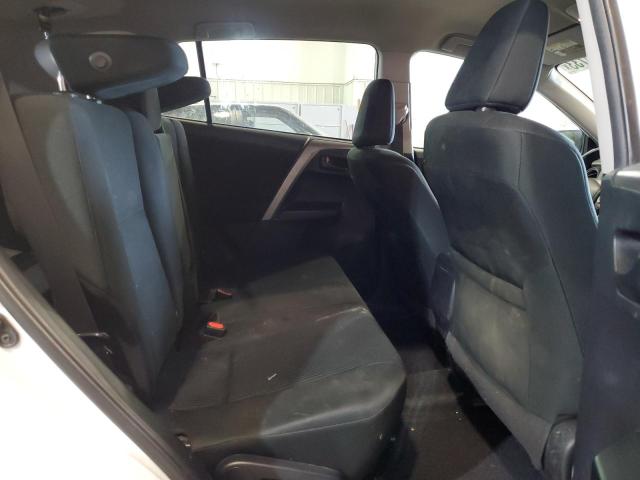 Photo 11 from auction – 2018 TOYOTA RAV4 LE with VIN 2T3BFREV8JW733054