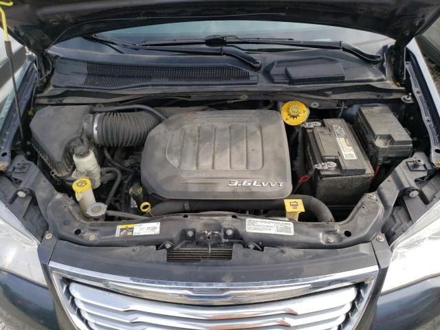 Photo 12 from auction – 2014 CHRYSLER TOWN & COU with VIN 2C4RC1CG1ER346617