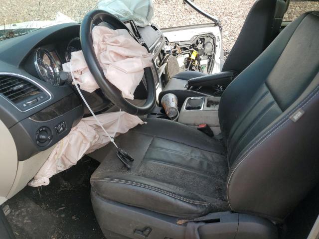 Photo 7 from auction – 2014 CHRYSLER TOWN & COU with VIN 2C4RC1BG6ER446343