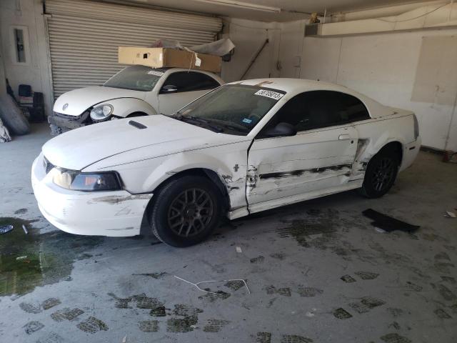 FORD MUSTANG 2000 with VIN 1FAFP4044YF129583 - Photo from auction