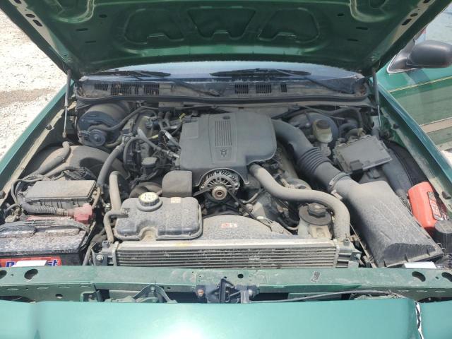 Photo 11 from auction – 2005 FORD CROWN VICT with VIN 2FAHP71W15X141507