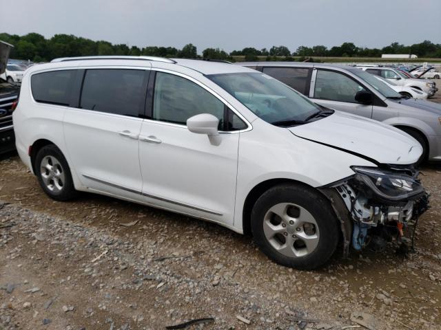 Photo 4 from auction – 2017 CHRYSLER PACIFICA T with VIN 2C4RC1EGXHR832506
