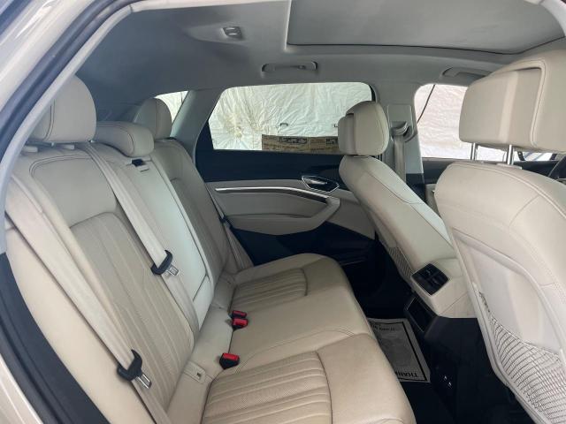 Photo 6 from auction – 2019 AUDI E-TRON PRE with VIN WA1LAAGEXKB013129