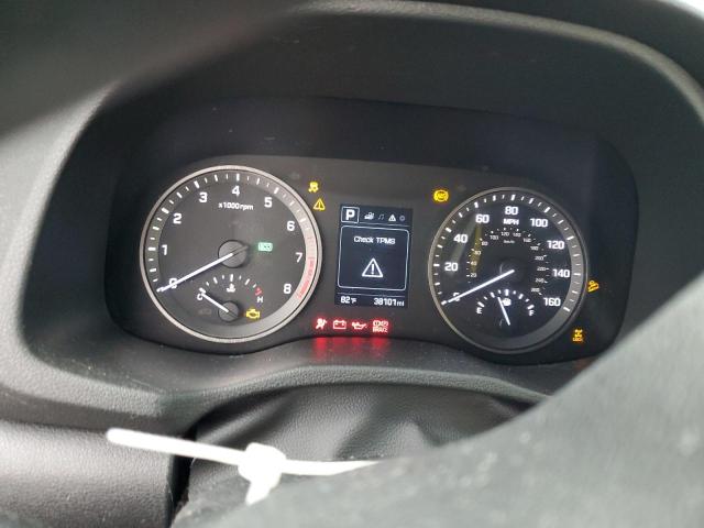 Photo 9 from auction – 2017 HYUNDAI TUCSON LIM with VIN KM8J3CA44HU456985