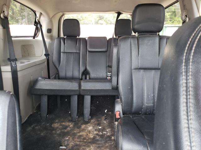 Photo 10 from auction – 2016 CHRYSLER TOWN & COU with VIN 2C4RC1BG6GR296205