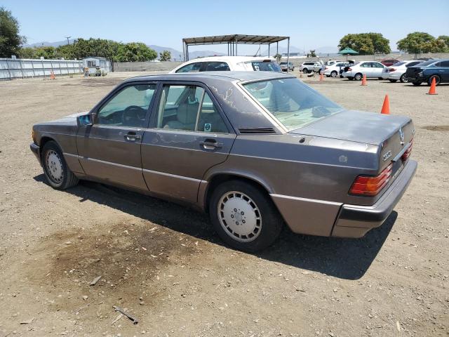 Photo 2 from auction – 1992 MERCEDES-BENZ 190 E 2.6 with VIN WDBDA29D9NF967077