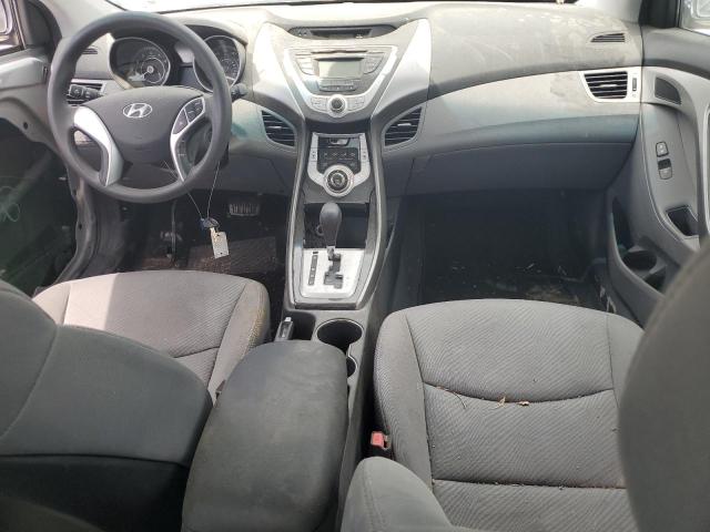 Photo 8 from auction – 2012 HYUNDAI ELANTRA GL with VIN 5NPDH4AE6CH061940