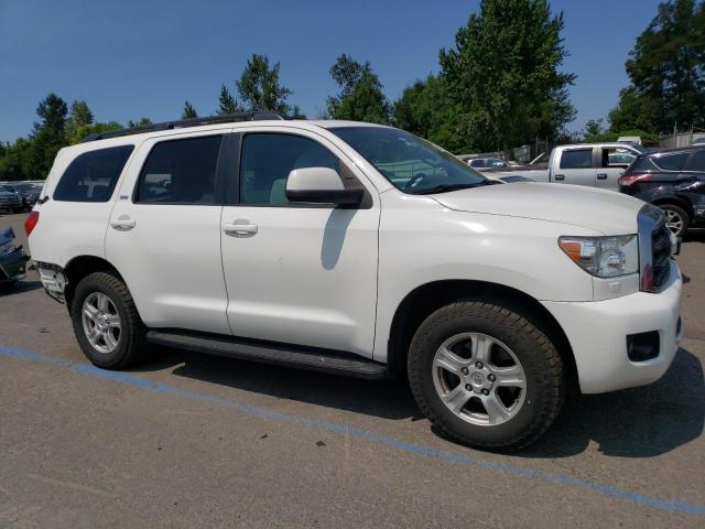 Photo 4 from auction – 2016 TOYOTA SEQUOIA SR with VIN 5TDBW5G15GS131306