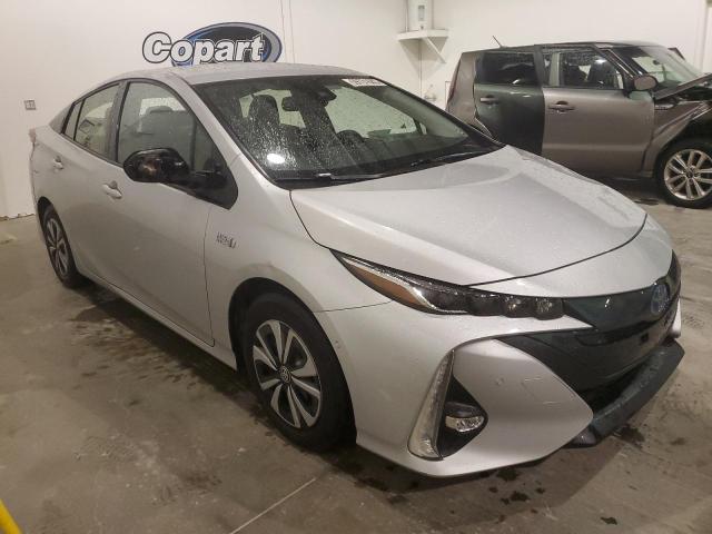 Photo 4 from auction – 2018 TOYOTA PRIUS PRIM with VIN JTDKARFP2J3097684