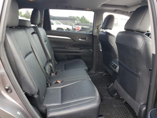 Photo 10 from auction – 2015 TOYOTA HIGHLANDER with VIN 5TDJKRFH2FS149483