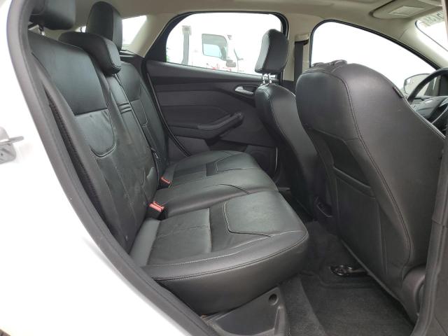 Photo 10 from auction – 2015 FORD FOCUS SE with VIN 1FADP3K29FL372317
