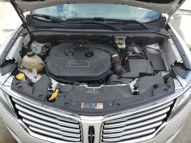 Photo 11 from auction – 2017 LINCOLN MKC RESERV with VIN 5LMCJ3D94HUL12517