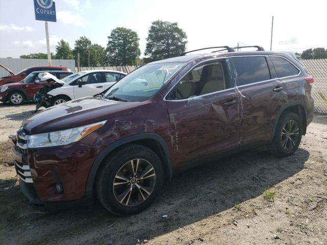 TOYOTA HIGHLANDER 2018 with VIN 5TDBZRFH1JS881452 - Photo from auction