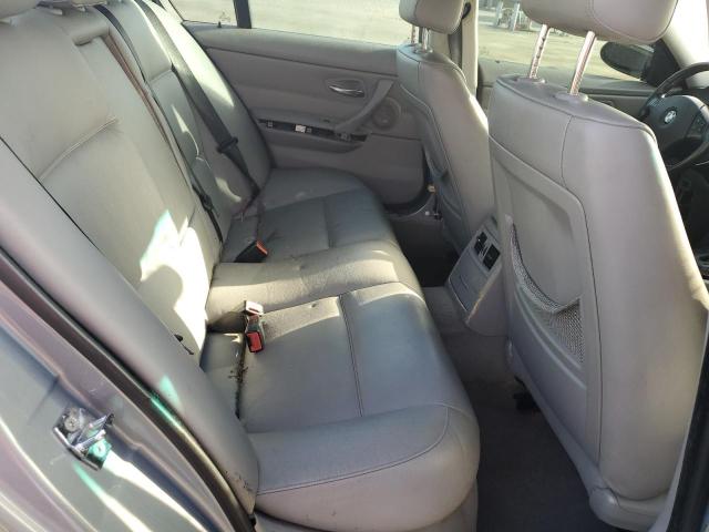 Photo 10 from auction – 2006 BMW 330 I with VIN WBAVB33556KS33410