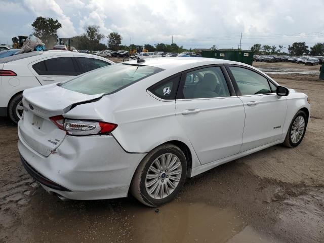 Photo 3 from auction – 2016 FORD FUSION SE with VIN 3FA6P0LU3GR240731