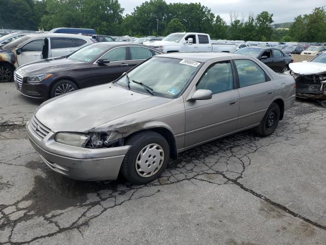 Photo 1 from auction – 1998 TOYOTA CAMRY CE with VIN 4T1BG28K4WU296255
