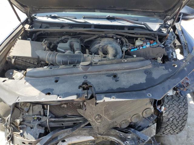 Photo 12 from auction – 2018 TOYOTA 4RUNNER SR with VIN JTEBU5JR6J5492427