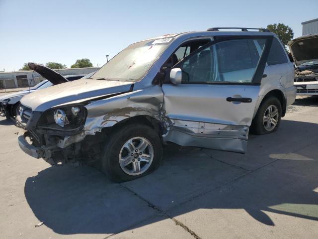 HONDA PILOT exl 2004 with VIN 2HKYF18584H605304 - Photo from auction