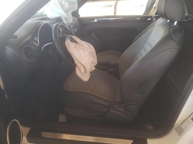 Photo 7 from auction – 2018 VOLKSWAGEN BEETLE DUN with VIN 3VWTDAAT5JM506161