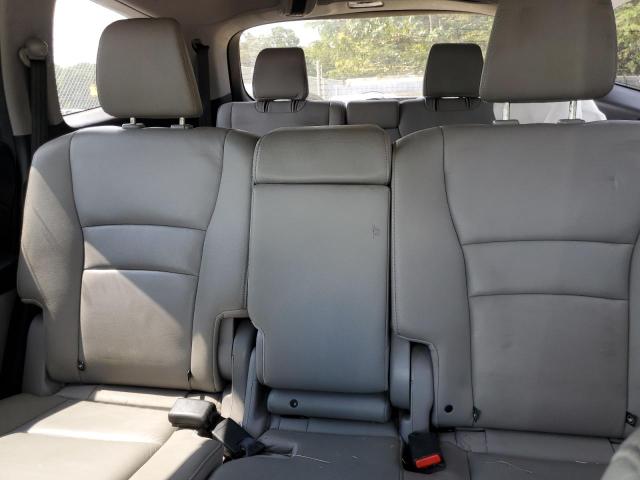 Photo 10 from auction – 2017 HONDA PILOT TOUR with VIN 5FNYF6H92HB008539