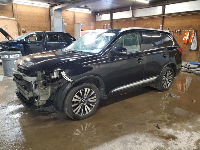 MITSUBISHI OUTLANDER 2019 with VIN JA4AZ3A30KZ004658 - Photo from auction