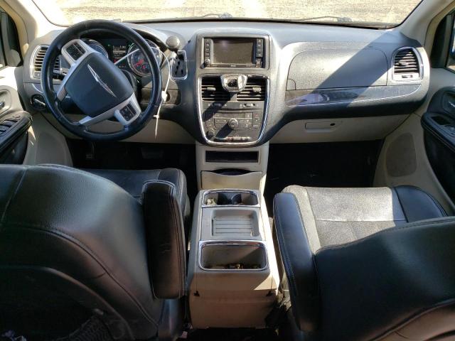 Photo 8 from auction – 2014 CHRYSLER TOWN & COU with VIN 2C4RC1BG7ER271066
