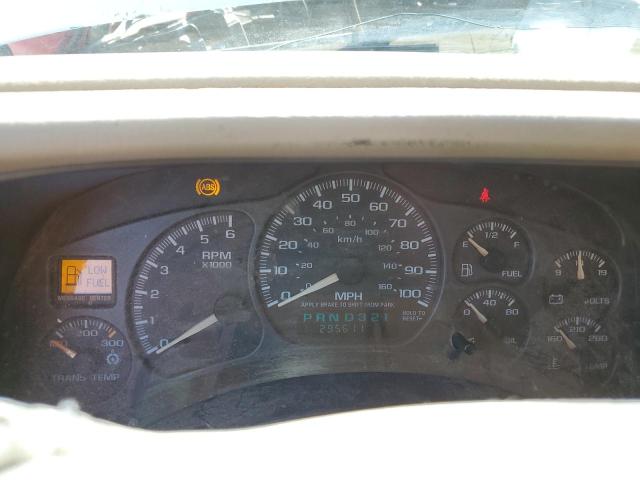 Photo 9 from auction – 2002 CHEVROLET SILVERADO with VIN 1GCHK23U22F247561