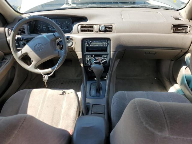 Photo 8 from auction – 1998 TOYOTA CAMRY with VIN JT2BG22K0W0223090