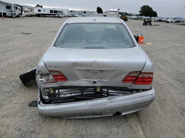 Photo 6 from auction – 2000 MERCEDES-BENZ E 320 with VIN WDBJF65JXYB009875