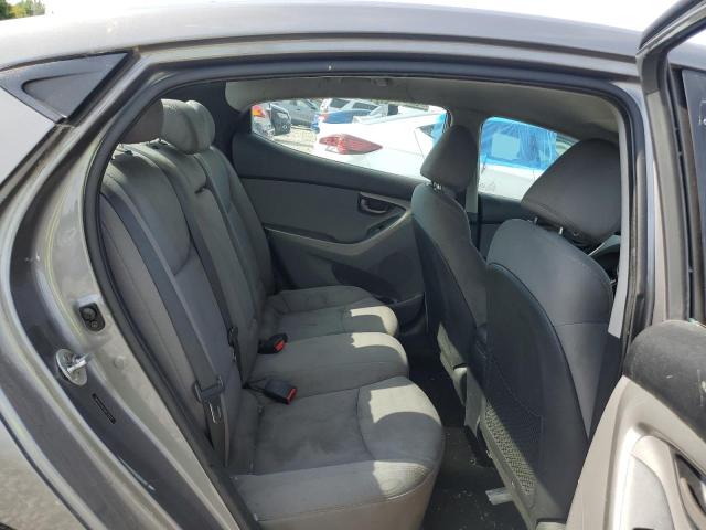 Photo 10 from auction – 2012 HYUNDAI ELANTRA GL with VIN 5NPDH4AE4CH121973