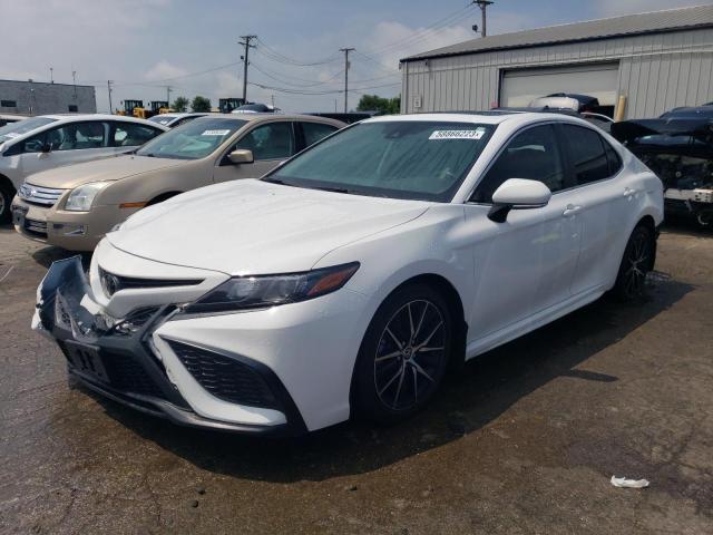 TOYOTA CAMRY SE 2022 with VIN 4T1T11AK5NU656982 - Photo from auction