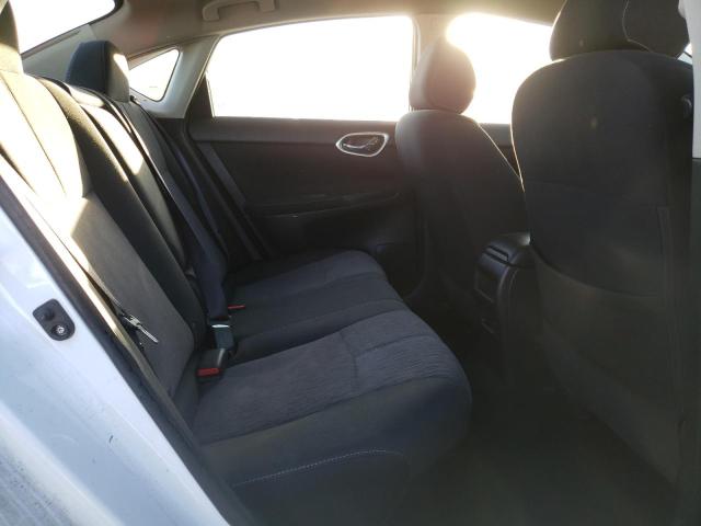 Photo 10 from auction – 2015 NISSAN SENTRA S with VIN 3N1AB7AP1FY252652