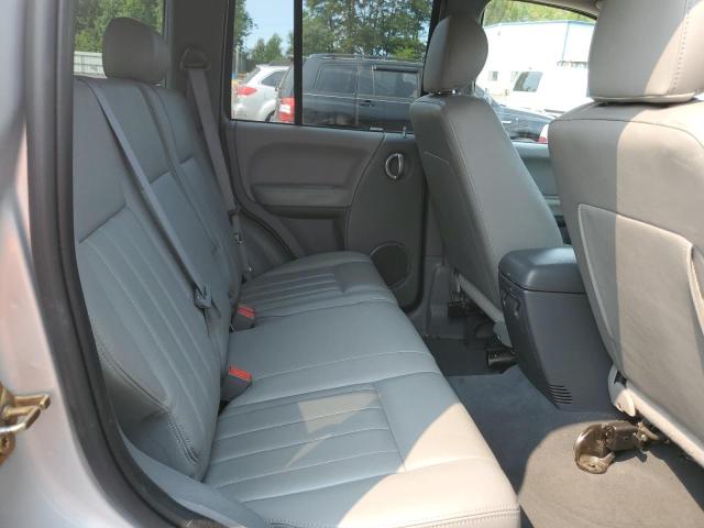 Photo 10 from auction – 2005 JEEP LIBERTY LI with VIN 1J4GL58K85W632011