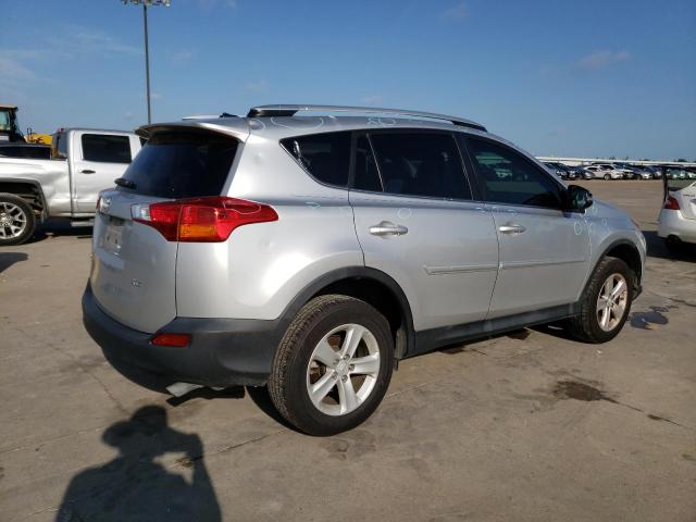 Photo 3 from auction – 2014 TOYOTA RAV4 XLE with VIN 2T3WFREV7EW111861