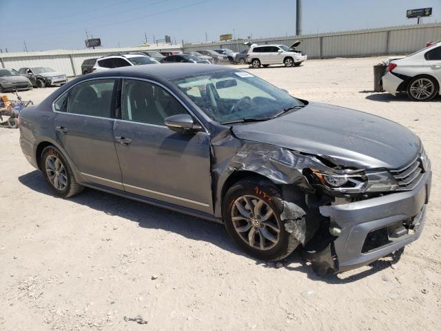 Photo 4 from auction – 2017 VOLKSWAGEN PASSAT S with VIN 1VWAT7A32HC023008