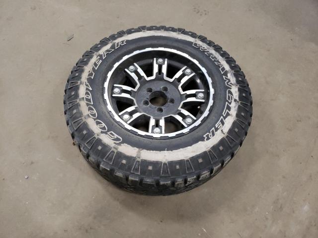 Photo 12 from auction – 2005 JEEP WRANGLER / with VIN 1J4FA69S15P323111