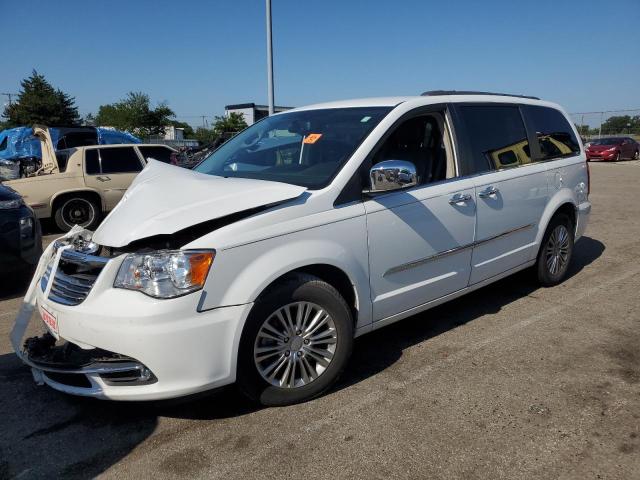Photo 1 from auction – 2015 CHRYSLER TOWN & COU with VIN 2C4RC1CGXFR506740